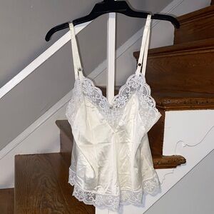 Maidenform White Lace Trim Chemise Adjustable straps Size Small